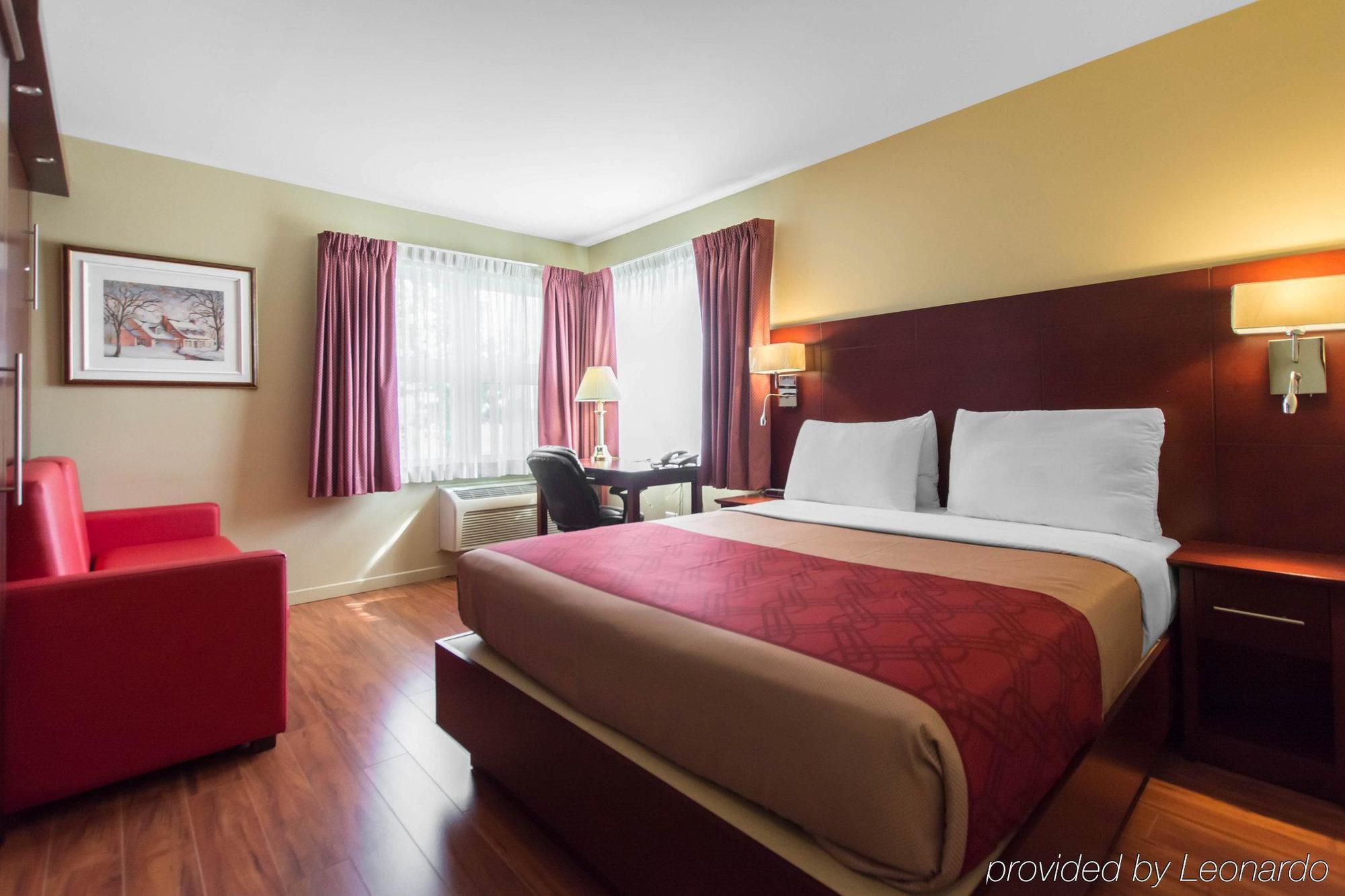 Sleep Inn & Suites Quebec City East Boischatel Экстерьер фото